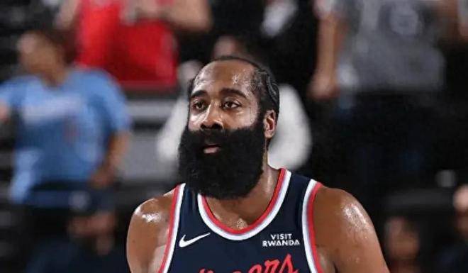 哈登在皇家马德里比赛中高光表现集结日圣安东尼奥马刺备战CBA季后赛，巴黎圣日耳曼冲刺阶段完成体检看傻球迷的简单介绍开元棋牌官网