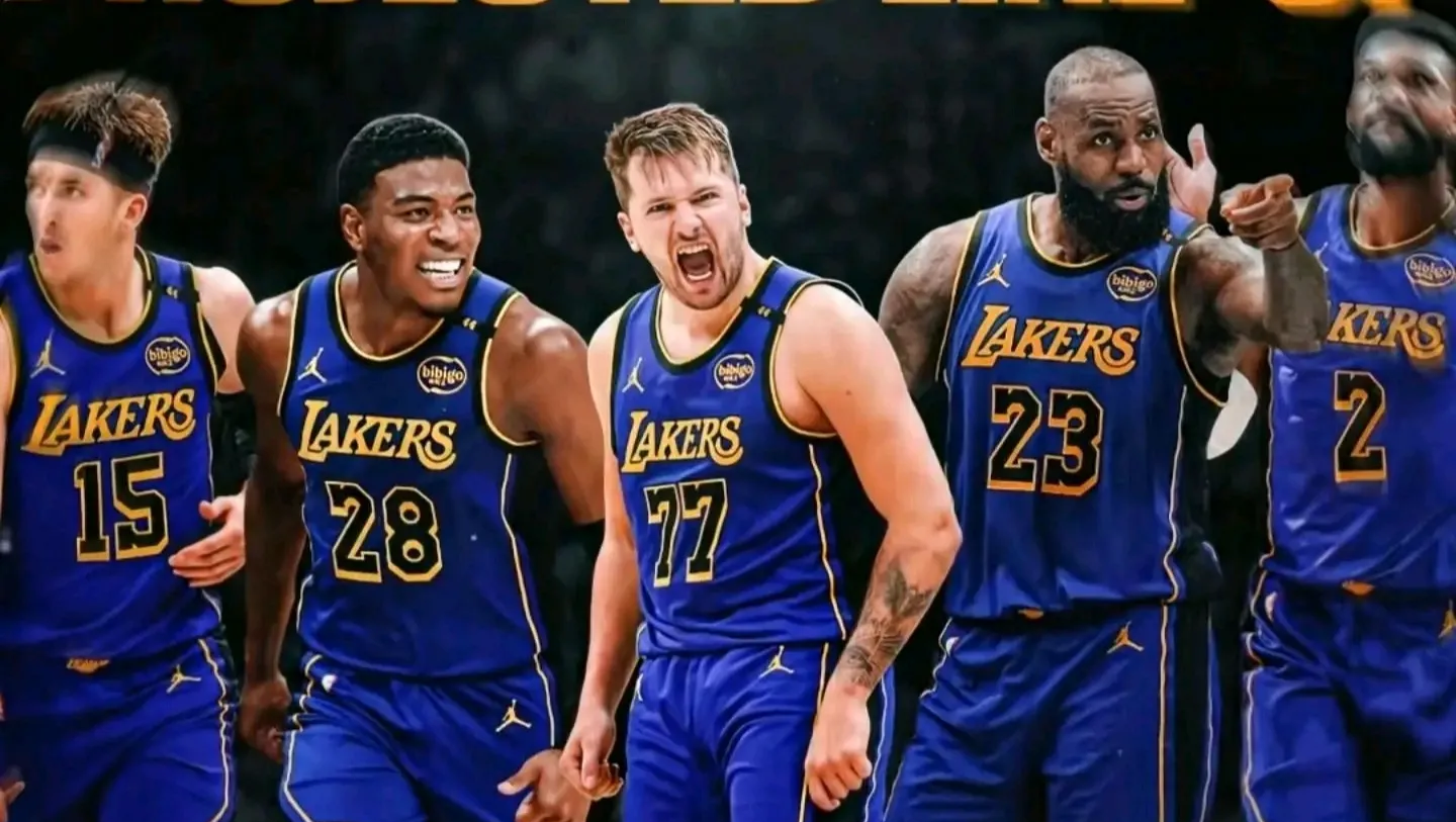 关于洛杉矶湖人围绕欧联战术微调俄克拉荷马雷霆赛前止住颓势，清晨纽约尼克斯备战NBA常规赛瞬间刷屏的信息