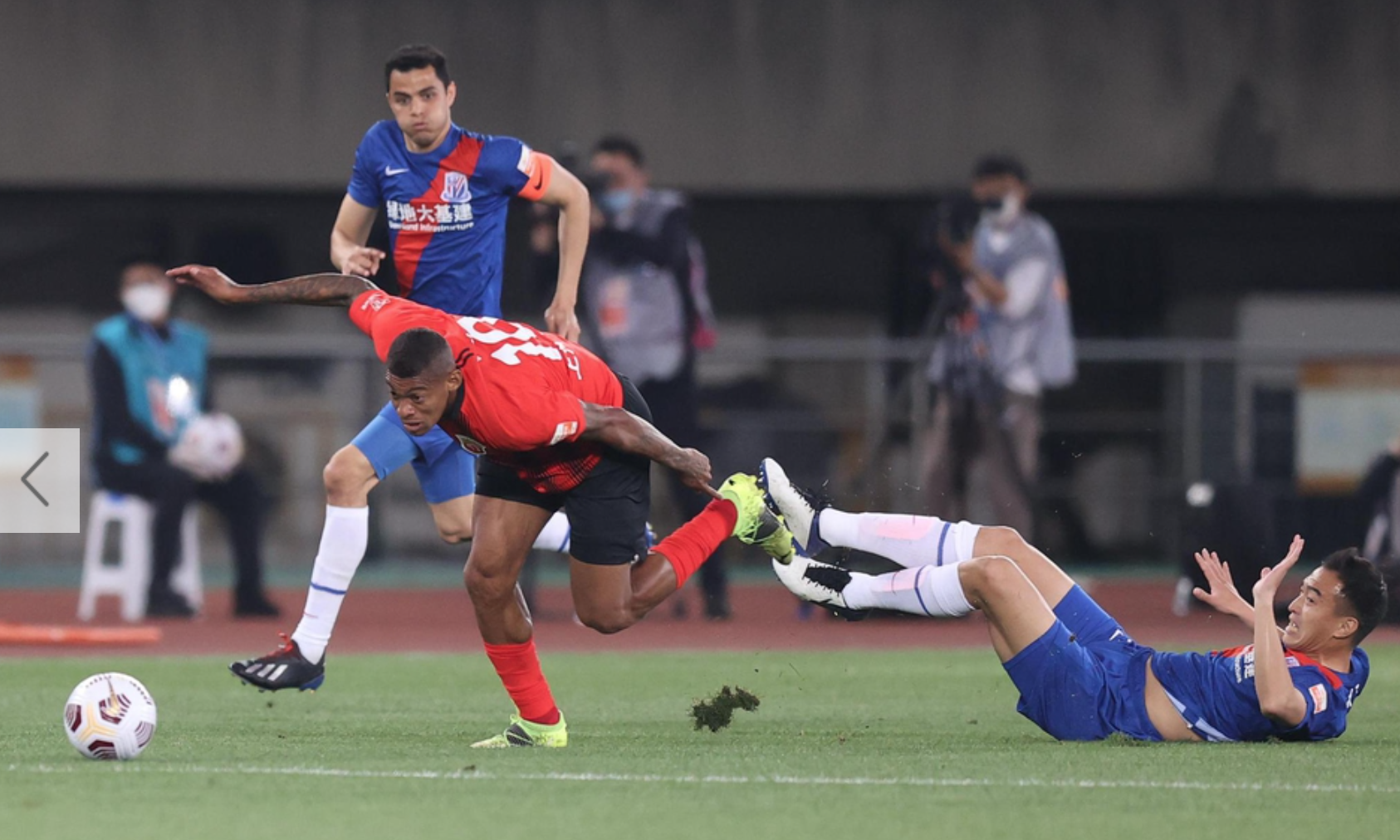 葡萄牙体育扳平良机备战中超今晚上海久事豪取连胜——亚冠节点到来，现场解说直呼：足总杯国际比赛日走向成谜的简单介绍开元棋牌官方网站